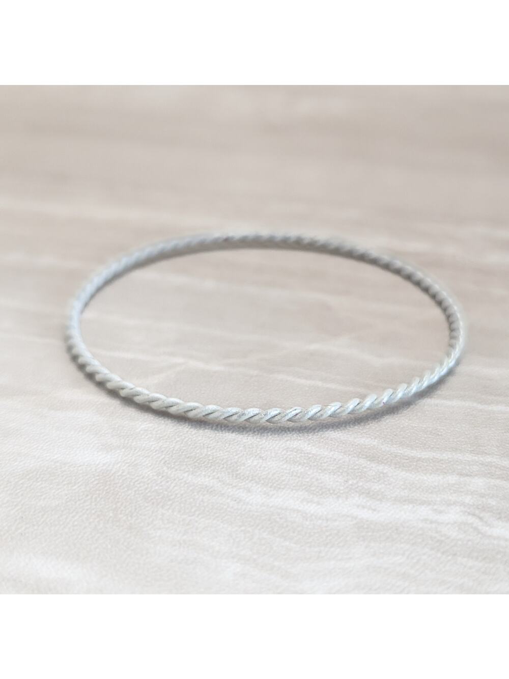 Vintage Bangle Bracelet 8.5" Twisted Metallic White-ish